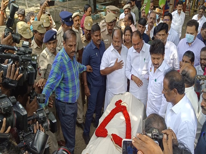 ஆளுநர் வேறு உலகத்தில் வாழ்கிறார் - கொந்தளிக்கும் அமைச்சர் உதயநிதி ஸ்டாலின்