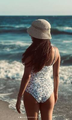 Anushka Sen: ਵਾਈਟ ਪ੍ਰਿੰਟਿਡ ਮੋਨੋਕਿਨੀ 'ਚ ਅਨੁਸ਼ਕਾ ਸੇਨ ਨੇ ਦਿੱਤਾ ਸਿਜ਼ਲਿੰਗ ਪੋਜ਼, ਬੀਚ 'ਤੇ ਮਸਤੀ ਕਰਦੀ ਆਈ ਨਜ਼ਰ