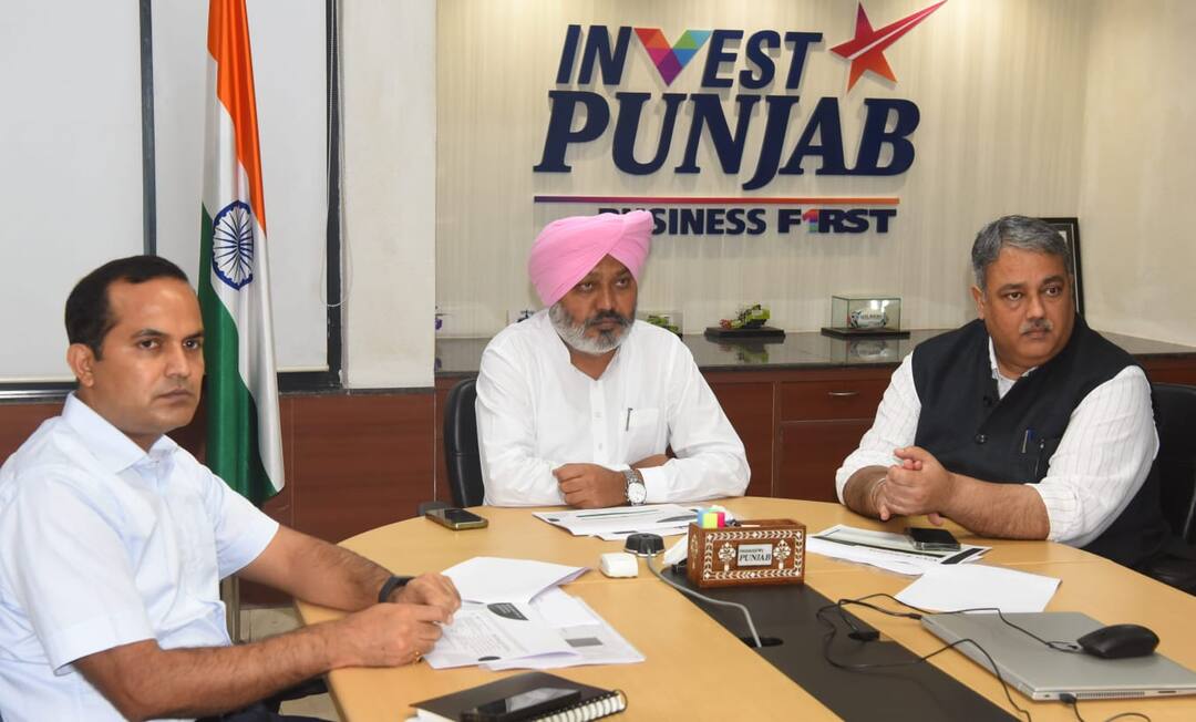 Evasion of Tax : ਟੈਕਸ ਚੋਰੀ ਕਿਵੇਂ ਰੋਕਣਾ, ਤੇਲੰਗਾਨਾ ਤੋਂ ਸਿੱਖੇਗੀ ਮਾਨ ਸਰਕਾਰ, ਇਸ ਰਣਨੀਤੀ ਨਾਲ ਚੋਰਾਂ ਨੂੰ ਪੈਣਗੀਆਂ ਭਾਜੜਾਂ How to stop tax evasion, Mann government will learn from Telangana Evasion of Tax : ਟੈਕਸ ਚੋਰੀ ਕਿਵੇਂ ਰੋਕਣਾ, ਤੇਲੰਗਾਨਾ ਤੋਂ ਸਿੱਖੇਗੀ ਮਾਨ ਸਰਕਾਰ, ਇਸ ਰਣਨੀਤੀ ਨਾਲ ਚੋਰਾਂ ਨੂੰ ਪੈਣਗੀਆਂ ਭਾਜੜਾਂ