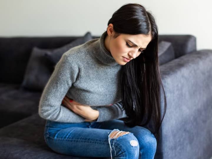 COVID होने के बाद पीरियड्स में दिखते हैं यह गंभीर बदलाव, कब जाना चाहिए डॉक्टर के पास