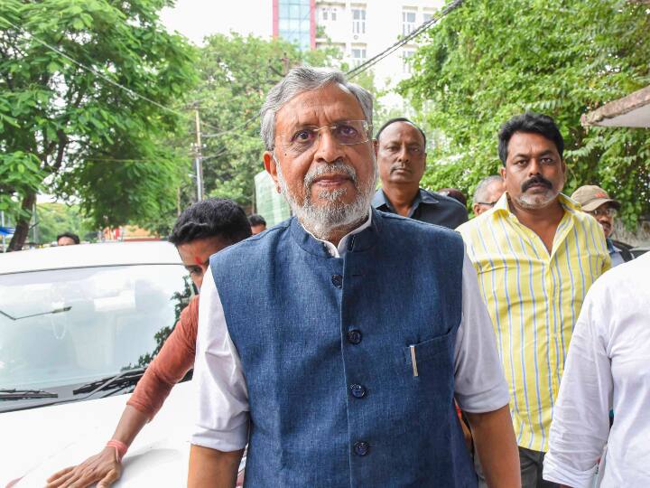 Bihar Politics: स्वाधीनता दिवस को लेकर सुशील मोदी ने महागठबंधन को दी सलाह, 'नीतीश-लालू डील' पर बहुत कुछ बोल गए BJP leader Sushil Kumar Modi attacked Nitish Kumar and Lalu Yadav regarding Independence Day 2023 Bihar Politics: स्वाधीनता दिवस को लेकर सुशील मोदी ने महागठबंधन को दी सलाह, 'नीतीश-लालू डील' पर बहुत कुछ बोल गए