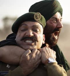 इस वीकेंड टूटे इंडयिन बॉक्स ऑफिस के सारे रिकॉर्ड, Gadar 2-OMG 2 समेत इन फिल्मों ने दो दिन में कमा डाले 390 करोड़