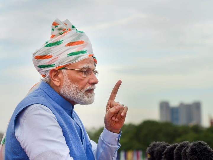 India Independence Day 2023 maximum number of MP from UP gave speech as Prime Minister from Red Fort Independence Day 2023: लाल किले की प्रचीर से बतौर पीएम भाषण देने में यूपी के सांसदों ने बनाया रिकॉर्ड, ये आंकड़ा कर देगा हैरान