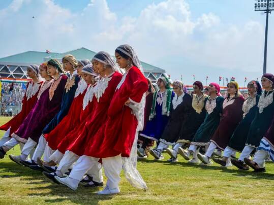 happy-independence-day-2023-no-internet-ban-or-restriction-in-kashmir-on-15-august Independence Day 2023: ਕੀ ਘਾਟੀ ਦੇ ਲੋਕ ਮਨਾ ਸਕਣਗੇ ਆਜ਼ਾਦੀ ਦਿਹਾੜੇ ਦਾ ਜਸ਼ਨ? ਜਾਂ ਫਿਰ ਇਸ ਵਾਰ ਵੀ...