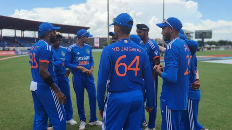 Indian Captain Hardik Pandya claims sometimes losing is important too following T20 series defeat vs West Indies IND vs WI 5th T20I: কখনও কখনও হারটাও প্রয়োজনীয়, ওয়েস্ট ইন্ডিজ়ের বিরুদ্ধে সিরিজ খুইয়ে দাবি হার্দিকের