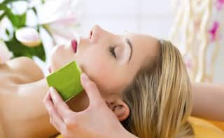 Aloe Vera Side Effects: એલોવેરા લગાવતા પહેલાં જાણી લો તેનાથી થતા નુકસાન.... ચામડી થઈ જશે.....