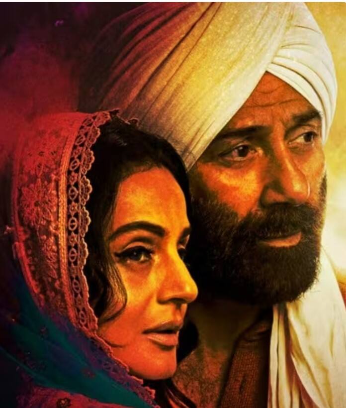 ਇਹ ਤਸਵੀਰਾਂ ਸੋਸ਼ਲ ਮੀਡੀਆ 'ਤੇ ਸਾਹਮਣੇ ਆਈਆਂ ਹਨ, ਜਿਸ 'ਚ ਈਸ਼ਾ ਦਿਓਲ ਅਤੇ ਅਹਾਨਾ ਦਿਓਲ ਆਪਣੇ ਸੌਤੇਲੇ ਭਰਾ ਸੰਨੀ ਦਿਓਲ ਅਤੇ ਬੌਬੀ ਦਿਓਲ ਨਾਲ ਨਜ਼ਰ ਆ ਰਹੀਆਂ ਹਨ। ਇਹ ਪਹਿਲੀ ਵਾਰ ਸੀ ਜਦੋਂ ਇਹ ਚਾਰੇ ਭੈਣ-ਭਰਾ ਇੱਕ ਫਰੇਮ ਵਿੱਚ ਇਕੱਠੇ ਨਜ਼ਰ ਆਏ ਸਨ।