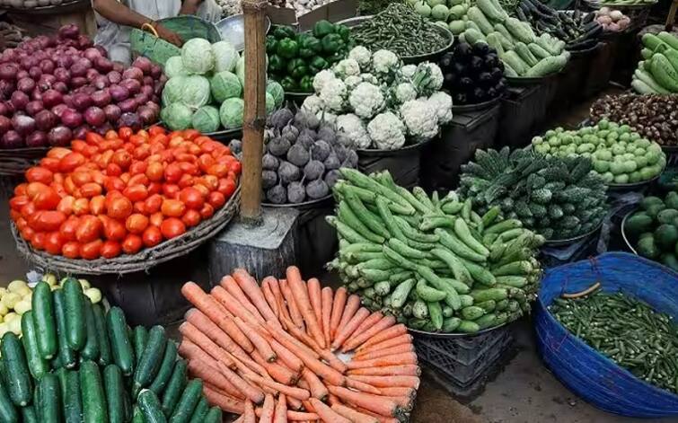 Retail inflation data cpi inflation jumps at 7 44 percent due to high food inflation   Retail Inflation Data: 15 મહિનાની ટોચે પહોંચ્યો ફુગાવો, જુલાઈમાં 7.44 ટકા  