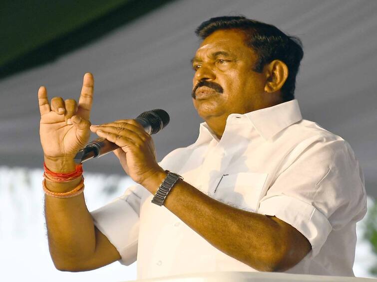 Opposition leader Edappadi Palaniswami condemned the DMK government for suicide of father and son due to failure in NEET 'நீட் ரத்து' என்று காதுகளில் பூ சுற்றி, முதல்வரும் அவரின் புதல்வரும் கொடுத்த வாக்குறுதி எங்கே? இபிஎஸ் கடும் கண்டனம்!