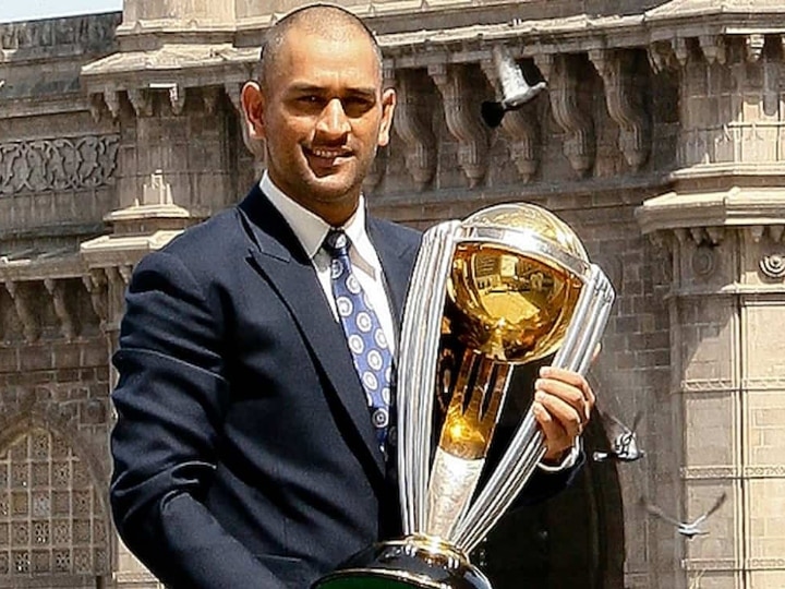 MS Dhoni Retirement: கிரிக்கெட்டின் மாமன்னன்... உலகக்கோப்பை நாயகன்.. தலைமகன் தோனி ஓய்வு பெற்ற நாள் இன்று..!