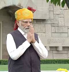 Independence Day 15 August 2023: कभी केसरिया, कभी तिरंगा... स्वतंत्रता दिवस पर हर साल कुछ यूं बदले पीएम मोदी की पगड़ी के रंग