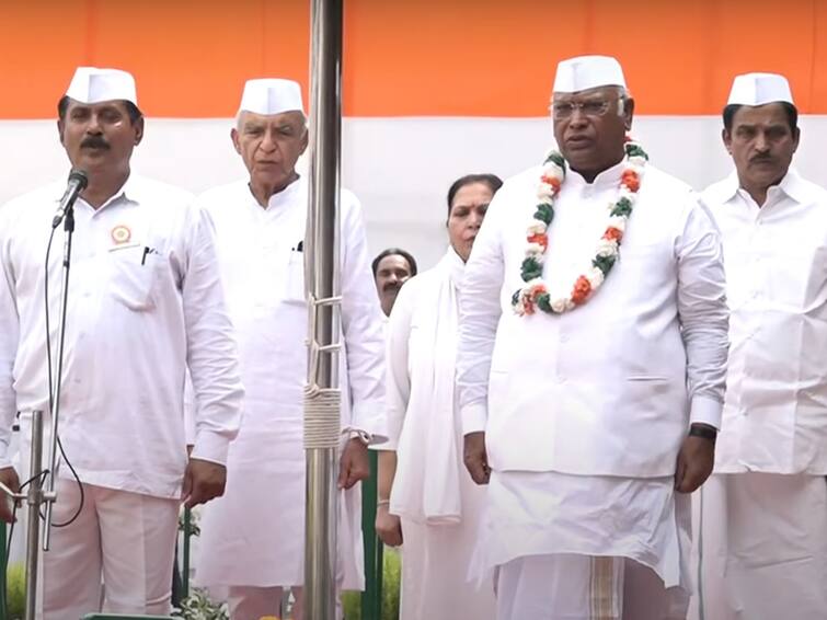 Independence Day Congress President Mallikarjun Kharge Skips Celebrations At Red Fort PM Modi Speech Congress Chief Kharge Skips Independence Day Event At Red Fort, Says Govt Muzzling Oppn Voice