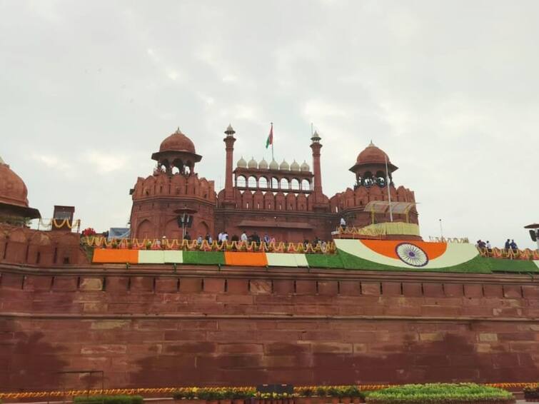 Independence Day HIGHLIGHTS: PM Modi, VP Dhankhar Attends Reception Hosted By President Murmu