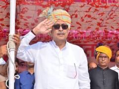 नये जिलों में इस तरह मना स्वतंत्रता दिवस, डीग में पर्यटन मंत्री विश्वेन्द्र सिंह ने फहराया राष्ट्रीय ध्वज