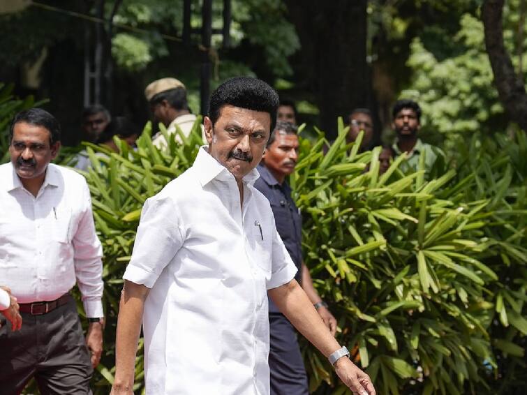 CM Stalin on NEET 77th Independence Day MK Stalin Speech CM Stalin on NEET: இதைச் செய்தால் நீட்டை ஒழித்துவிட முடியும்- சுதந்திர தின உரையில் முதலமைச்சர்