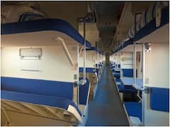 बाइक में लगता है एक लीटर... आज जानिए ट्रेन के इंजन में कितना इंजन ऑयल डालना पड़ता है?