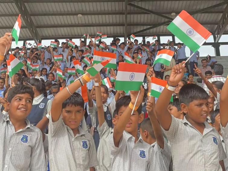 Army Celebrates Independence Day At India-Pakistan Border In Gujarat's ...