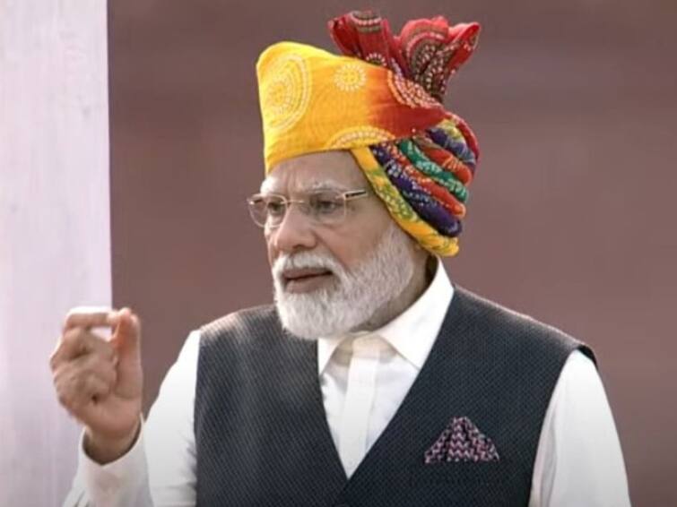 WATCH PM Modi Poem Amrit Kaal Ka Bhaal Chakra Welcomes India To New Era Of Progress PM Modi Speech Highlights 'Amrit Kaal Ka Bhaal Chakra...': PM Modi Heralds New Era Of Progress, Recites Poem To Share Vision — WATCH