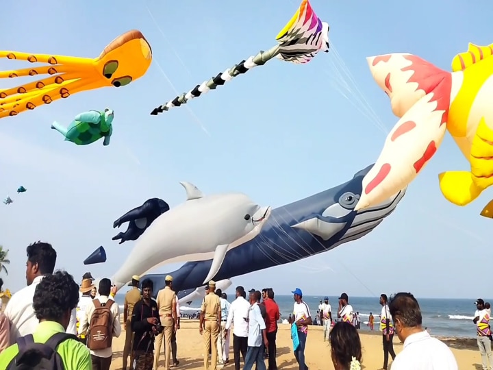 kite festival 2023: மாமல்லபுரத்தில் பட்டத்தை பார்க்க குவிந்த மக்கள் - களைகட்டிய காத்தாடி திருவிழா