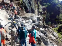 उखीमठ में आफत की बारिश, बनातोली में नदी पर बना पुल जलमग्न, मदमहेश्‍वर धाम का कटा संपर्क