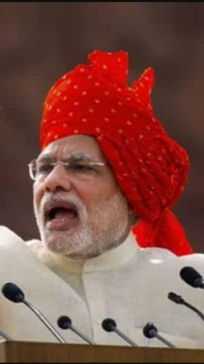 कधी तिरंगा असलेला तर कधी भगवा फेटा, 2014 ते 2023 पर्यंत पंतप्रधान मोदींची वेशभूषा