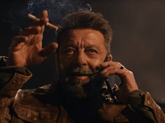 Sanjay Dutt : ஆண்டனி தாஸிற்கு தலையில் காயம்..ஷாக்கில் இந்திய சினிமா ரசிகர்கள்! Sanjay Dutt : ஆண்டனி தாஸிற்கு தலையில் காயம்..ஷாக்கில் இந்திய சினிமா ரசிகர்கள்!