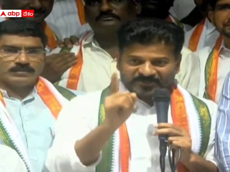 Nagarkurnool Case filed against TPCC Cheif Revanth Reddy over his remarks on Police Revanth Reddy: పోలీసులపై అనుచిత వ్యాఖ్యలు, రేవంత్ రెడ్డిపై కేసు నమోదు- చిక్కుల్లో టీపీసీసీ చీఫ్