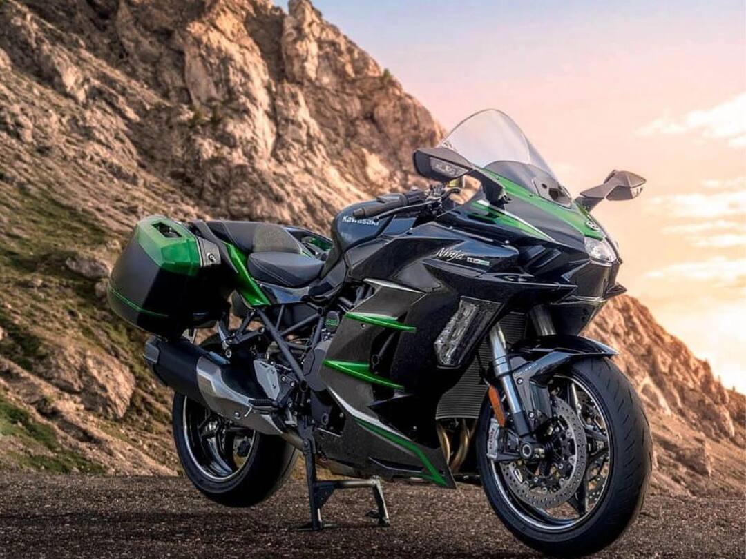Kawasaki Ninja h2: கவாசகியின் மிரட்டலான ஸ்போர்ட்ஸ் பைக்குகள்.. லுக்கில் அசத்தும் நின்ஜா சீரிஸ் விவரங்கள்