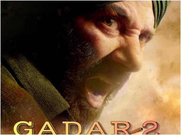 सनी देओल स्टारर फिल्म 'गदर 2' बॉक्स ऑफिस पर तूफान बन चुकी है. फिल्म कोपहले दिन से ऑडियंस का शानदार रिस्पॉन्स मिल रहा है.