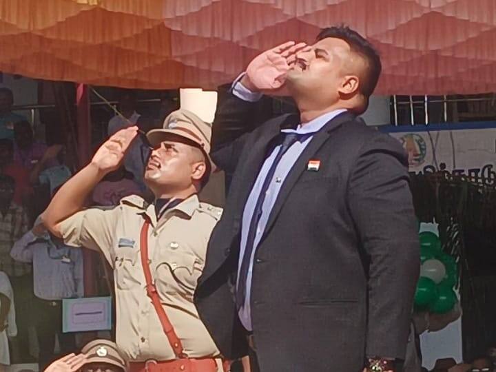 Independence Day 2023 karur district collector hoisted the national flag TNN Independence Day 2023: சுதந்திர தின விழாவில் நலத்திட்ட உதவிகளை வழங்கிய கரூர் மாவட்ட ஆட்சியர்