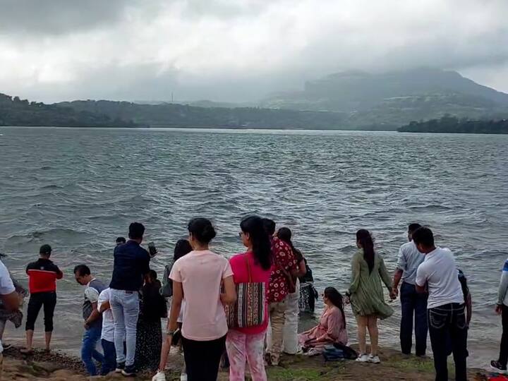 तसेच भंडारदरा धरण तांत्रिकदृष्ट्या ओव्हरफ्लो झाले आहे.