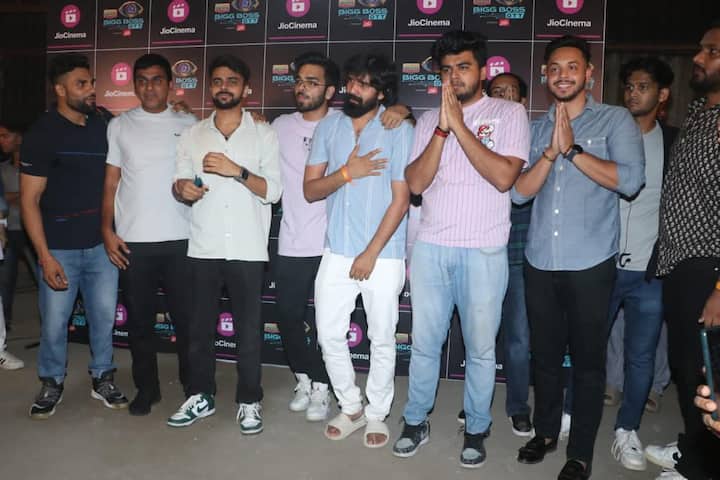 As the winner of ‘Bigg Boss OTT 2’, Elvish will take the cash prize of Rs 25 lakhs.