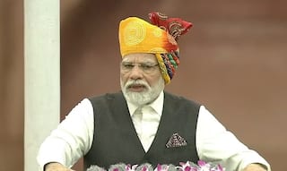 PM મોદીએ લાલ કિલ્લા પરથી કરી નવી યોજનાની જાહેરાત, જાણો કોને મળશે 'વિશ્વકર્મા યોજના'નો ફાયદો