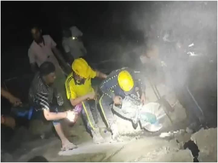 Chamoli Two killed in house collapse due to landslide in Uttarakhand Uttarakhand News: चमोली में भूस्खलन के कारण मकान ढहने से दो की मौत, रेस्क्यू कर बचाए गए 5 लोग