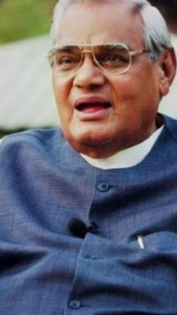 বাজপেয়ীর প্রয়াণ দিবসে শ্রদ্ধা নিবেদন প্রধানমন্ত্রীর