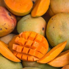 ਇਹਨਾਂ ਫਲਾਂ ਨੂੰ ਖਾਣ ਨਾਲ ਨਹੀਂ ਵਧੇਗੀ ਬਲੱਡ ਸ਼ੂਗਰ