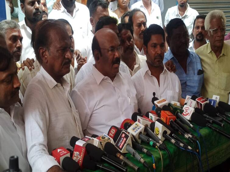 Former Minister Jayakumar said that DMK is not fit to fight on the issue of NEET exam NEET Exam: நீட் தேர்வுக்கு எதிரான திமுகவின் போராட்டம் சந்தர்ப்பவாதமானது - முன்னாள் அமைச்சர் ஜெயக்குமார்