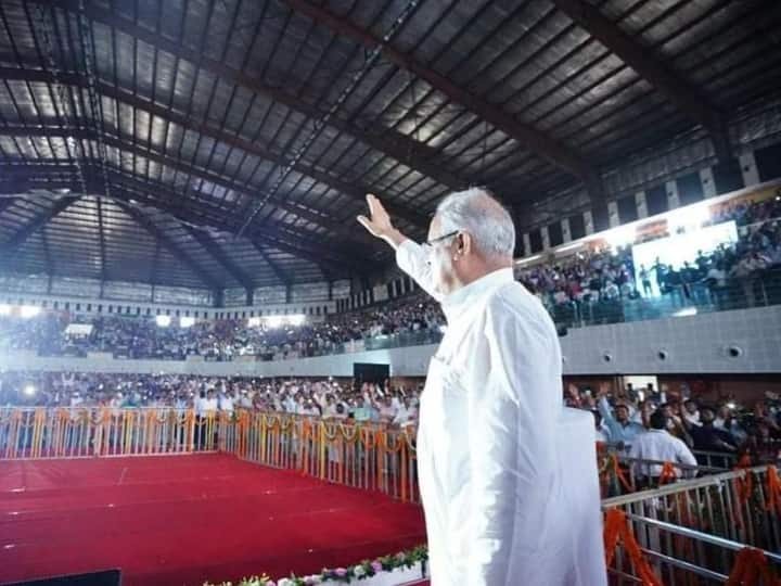 CM Bhupesh Baghel will visit Bastar today And Bhent Mulakat With Youth In Jagdalpur Ann Bhupesh Baghel Visit Bastar: मुख्यमंत्री भूपेश बघेल आज बस्तर दौरे पर, नक्सलगढ़ के युवाओं से करेंगे भेंट-मुलाकात