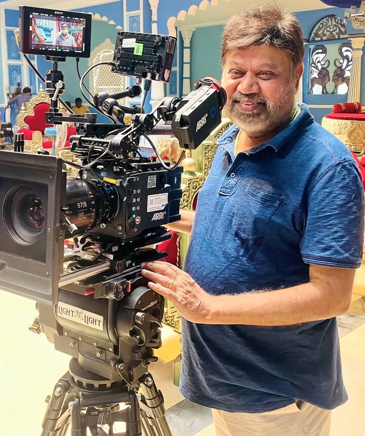 பி.வாசு இயக்கத்தில் கங்கனா ரனாவத், வடிவேலு, ராகவா லாரன்ஸ் நடிப்பில் அடுத்த மாதம் வெளியாக உள்ள படம் சந்திரமுகி 2.