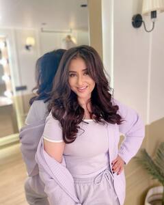 Manisha Koirala Birthday: મનીષાની ફિલ્મે બજેટ કરતા બમણી કરી હતી કમાણી, દારૂ અને ડ્રગ્સના કારણે તબાહ થયુ કરિયર