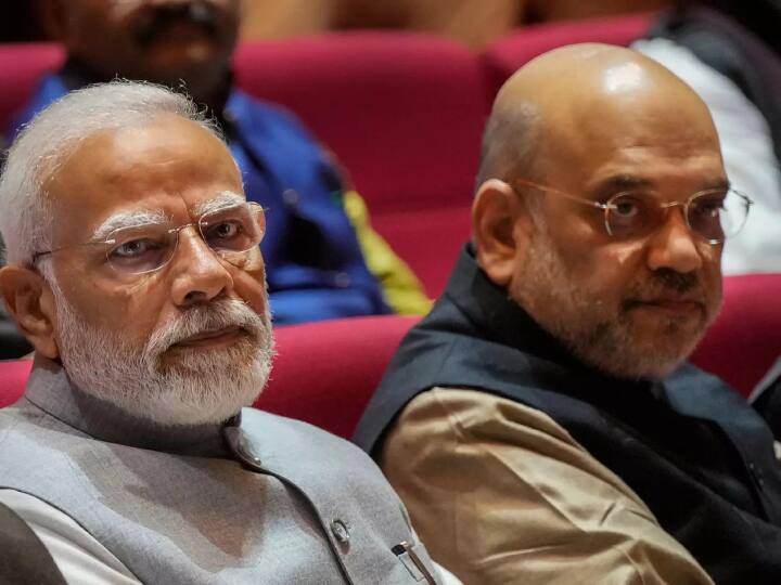 पांच राज्यों के विधानसभा चुनाव के लिए बीजेपी ने कसी कमर, पीएम मोदी लेंगे चुनाव समिति की बैठक पांच राज्यों के विधानसभा चुनाव के लिए बीजेपी ने कसी कमर, पीएम मोदी लेंगे चुनाव समिति की बैठक