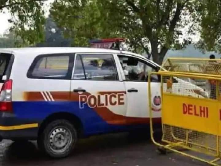 Delhi Excise Policy: दिल्ली के होटल, क्लब सहित रेस्तरां संचालकों को अल्टीमेटम, 15 सितंबर तक जमा कराएं वेरीफिकेशन सर्टिफिकेट Delhi excise department Ultimatum to hotel club restaurant operators submit verification certificate by September 15 otherwise... Delhi Excise Policy: दिल्ली के होटल, क्लब सहित रेस्तरां संचालकों को अल्टीमेटम, 15 सितंबर तक जमा कराएं वेरीफिकेशन सर्टिफिकेट