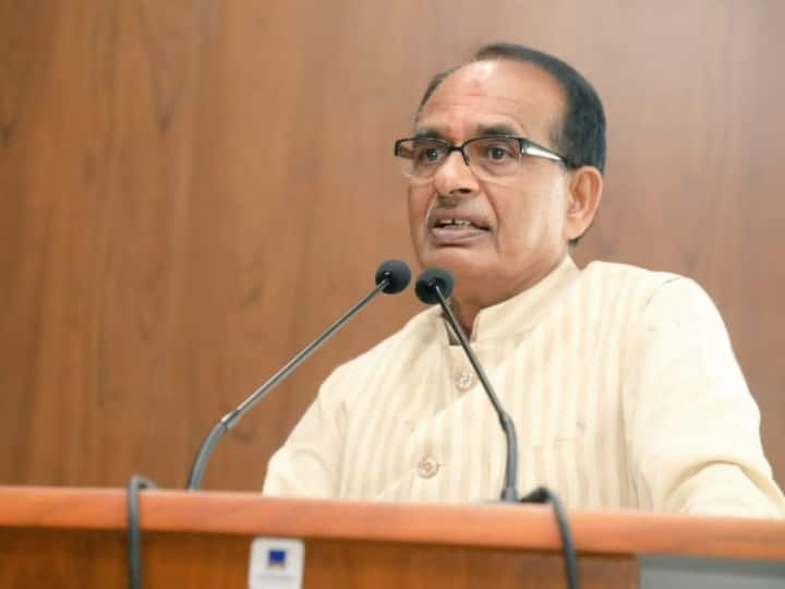 MP Assembly Elections 2023 CM Shivraj Singh Chouhan will start Development work in 2300 illegal colonies ANN MP Election 2023: BJP का एक और चुनावी दांव, प्रदेश की 2800 अवैध कालोनियों होंगी लीगल, CM शिवराज आज करेंगे घोषणा