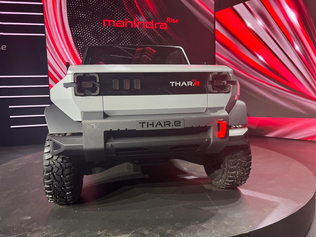 Mahindra Thar Electric: அறிமுகமாகிறது மஹிந்திரா எலக்ட்ரிக் தார்..! எப்போது விற்பனைக்கு வரும்? சிறப்புகள் என்னென்ன?