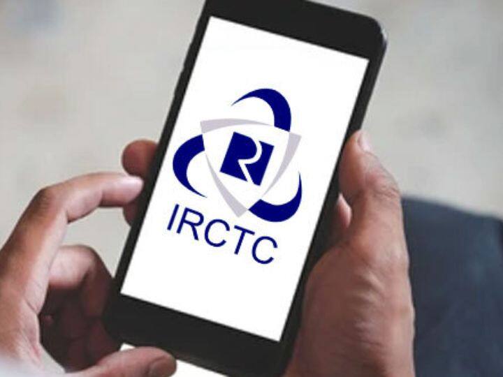 IRCTC Website Down E-Ticket Booking Temporarily Affected Due to Technical Reasons IRCTC Website Down: முடங்கிய ஐ.ஆர்.டி.சி.டி இணையதளம்; சீரமைப்பு பணிகள் தீவிரம் - பயணிகள் அவதி