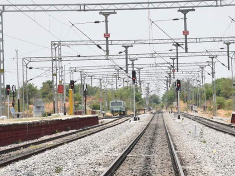 Union Cabinet Approved Bibinagar - Guntur Doubling Works Indian Railways: తెలుగు రాష్ట్రాలకు కేంద్రం గుడ్ న్యూస్, రూ.3,238 కోట్లతో రైల్వే పనులు