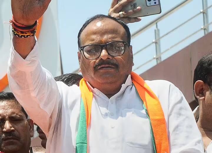 UP Bypoll 2023 BJP candidate Dara Singh Chauhan will win Ghosi By-Election with huge votes claims Brajesh Pathak attack SP Ghosi Bypoll 2023: 'भारी मतों से घोसी उपचुनाव जीतेंगे दारा सिंह चौहान', ब्रजेश पाठक का दावा, सपा के आरोप पर क्या बोले?