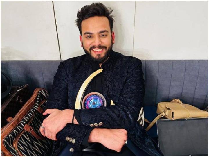 Bigg Boss OTT 2 विनर Elvish Yadav का दावा- आखिरी 15 मिनट में मिले 280 मिलियन वोट, लोग बोले- ये है जोक ऑफ द डे Big Bot OTT 2 winner Elvish Yadav claims got 280 million votes in the last 15 minutes in Grand Finale netizens reacted Bigg Boss OTT 2 विनर Elvish Yadav का दावा- आखिरी 15 मिनट में मिले 280 मिलियन वोट, लोग बोले- ये है जोक ऑफ द डे