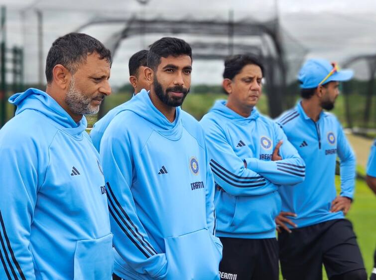 Jasprit Bumrah Practice Session Bouncer Yorker Bowling to Teammates IND vs IRE T20 Viral Video - Watch Jasprit Bumrah: બુમરાહે નેટ્સમાં પાડ્યો પરસેવો, BCCI એ શેર કર્યો ઘાતક બોલિંગનો વીડિયો