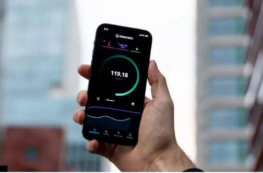 ਜੇ ਤੁਹਾਡੇ ਫੋਨ 'ਚ ਵੀ ਆਉਂਦੀ ਵਾਰ-ਵਾਰ Network Problem ਤਾਂ ਇੰਝ ਕਰੋ ਇਸ ਸਮੱਸਿਆ ਨੂੰ ਹੱਲ